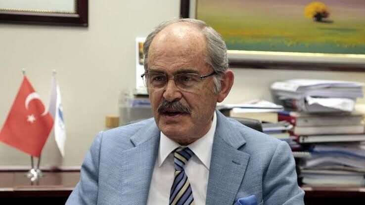 Yılmaz Büyükerşen Istifa Etti