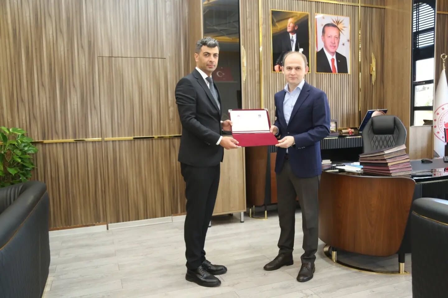 Siverek Kaymakamlığı’nda Görev Yapan Polis Memuru Ahmet Genç Muğla’ya Atandı (1)